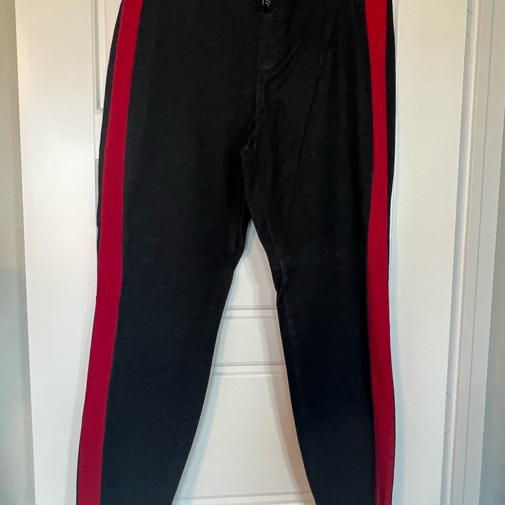 Women XL Blue and Red Striped Pants